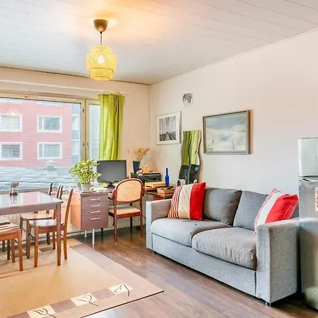 Next To Downtown Apartamento Turku